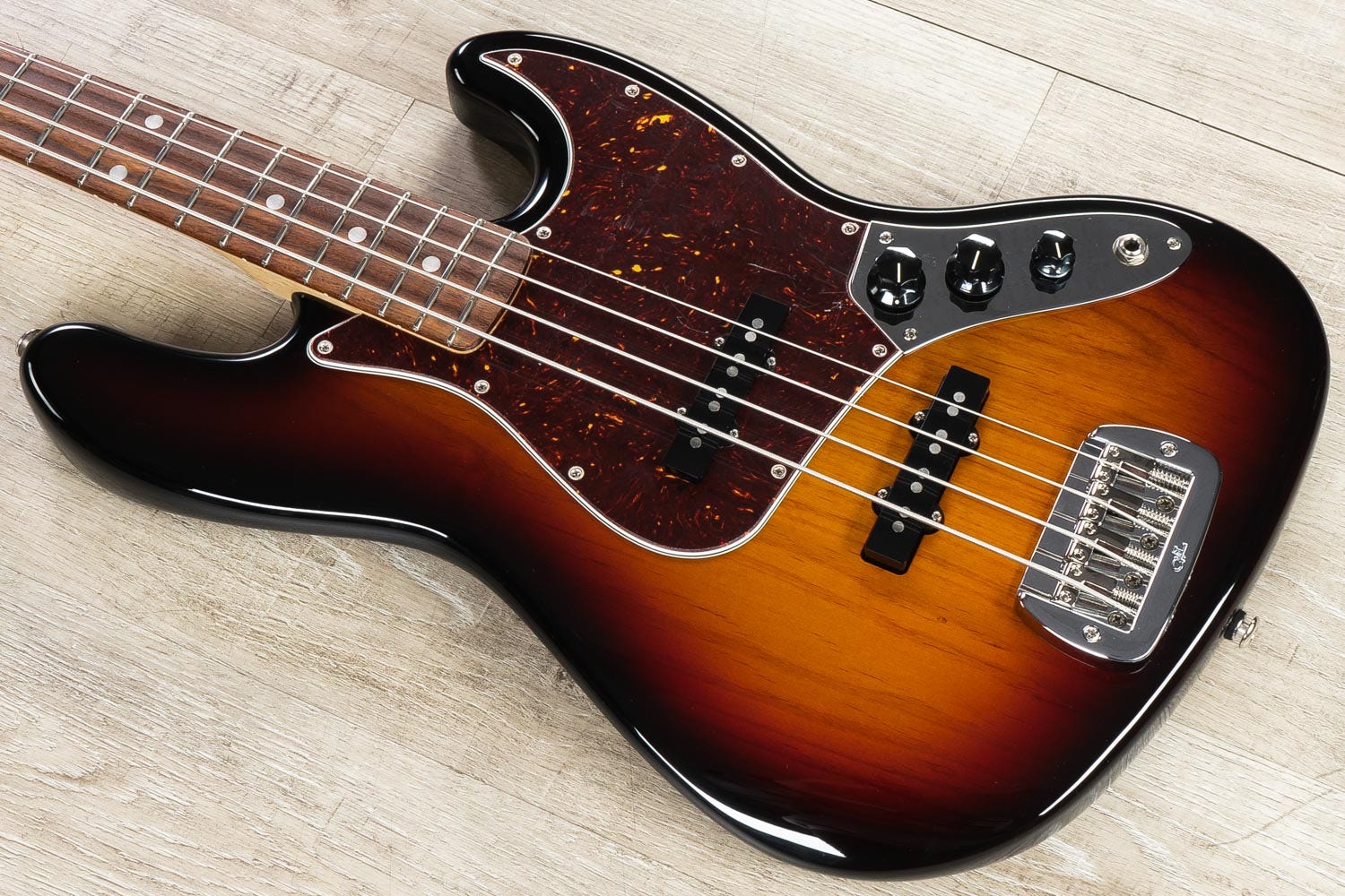 G&L Guitars Fullerton Deluxe JB Bass Guitar, Caribbean Rosewood Fingerboard, 3-Tone Sunburst