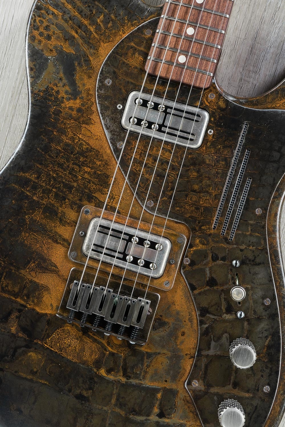 James Trussart Custom Guitars Rust O Matic Gator Deluxe SteelCaster Electric Guitar with Hard Case