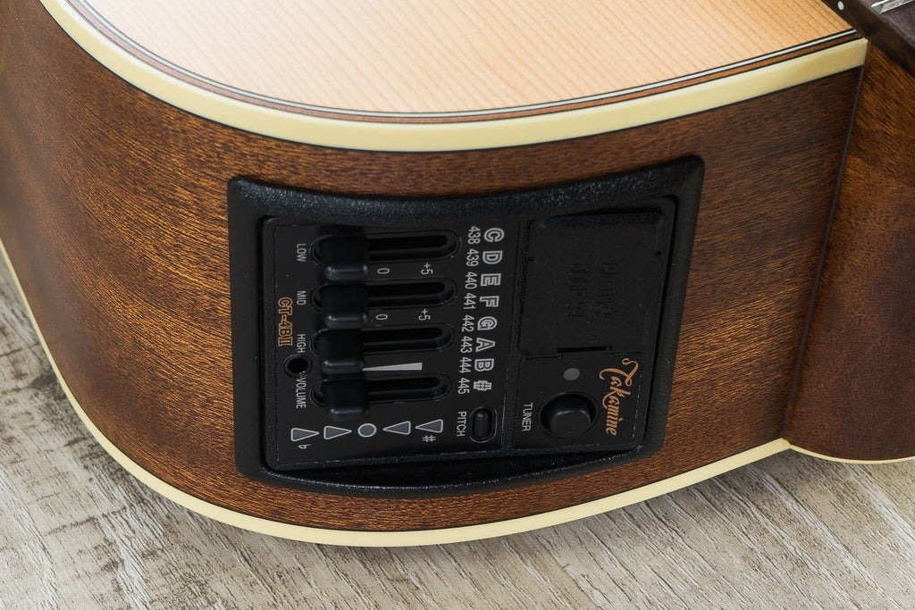 Takamine P3DC-12 12-String Dreadnought Acoustic-Electric Guitar, Left-Handed, Hard Case - Natural (B-Stock)