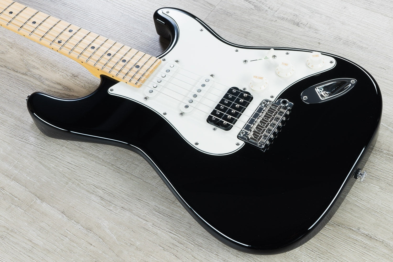 Suhr Classic Pro Tinted Maple Fingerboard HSS Electric Guitar (Black)