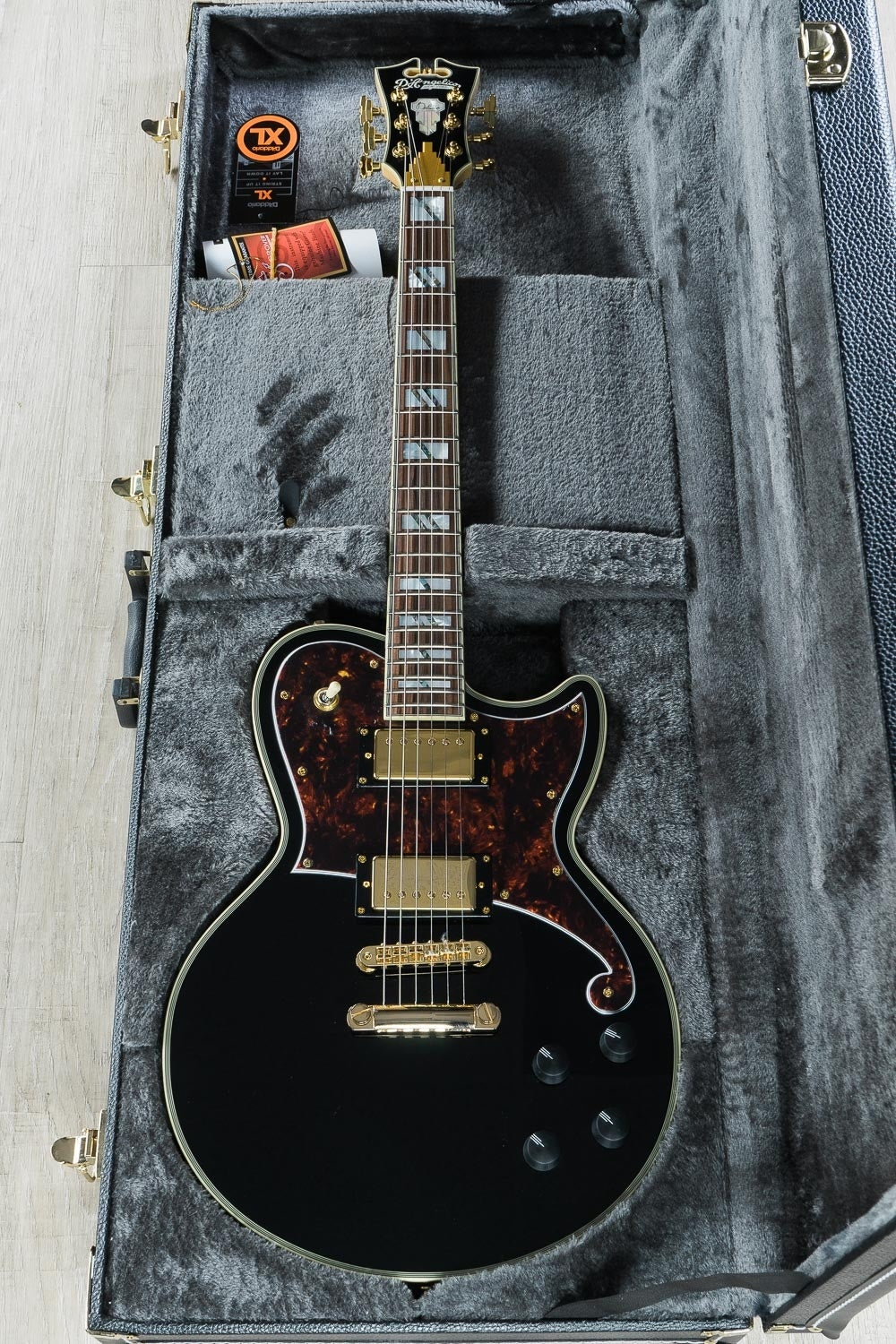D'Angelico Deluxe Atlantic Solidbody Electric Guitar, Hard Case - Black