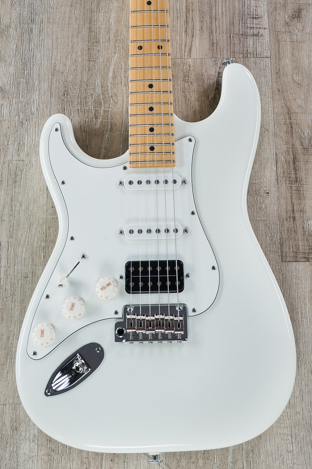Suhr CP-L-OWH-TM-HSS Left Handed Classic Pro, Tinted Maple Fingerboard, HSS, Electric Guitar - Olympic White