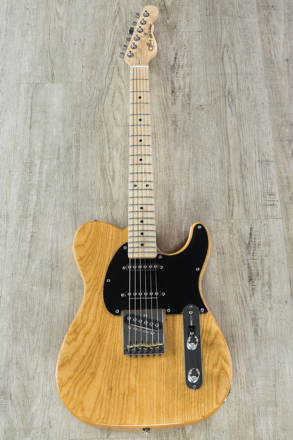 G&L USA ASAT Classic S Electric Guitar, Maple Fingerboard, Swamp Ash, Hard Case - Natural
