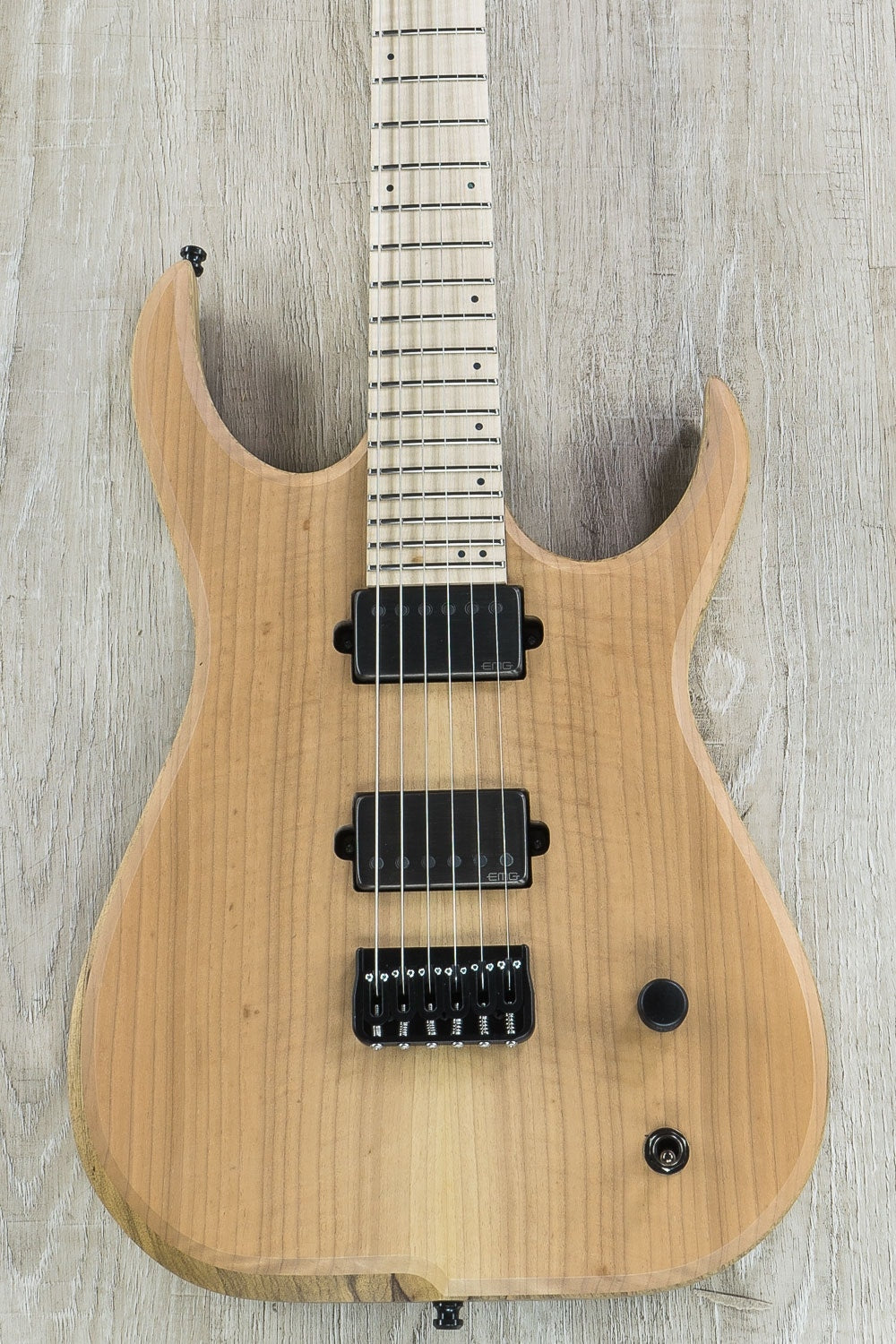 Skervesen Raptor 6 Electric Guitar, Figured Walnut Top, Black Limba Body, Hard Case - Natural