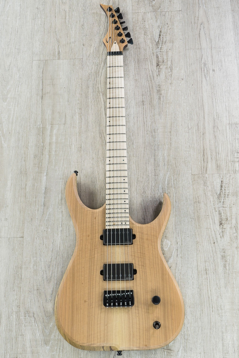 Skervesen Raptor 6 Electric Guitar, Figured Walnut Top, Black Limba Body, Hard Case - Natural