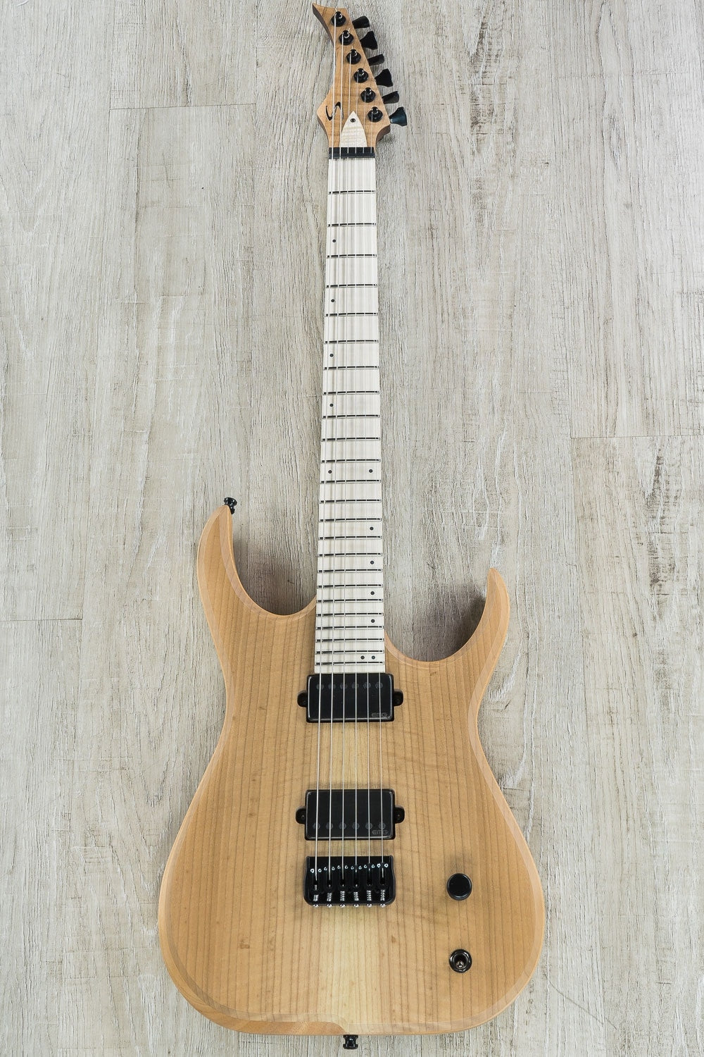 Skervesen Raptor 6 Electric Guitar, Figured Walnut Top, Khaya Mahogany Body, Hard Case - Natural