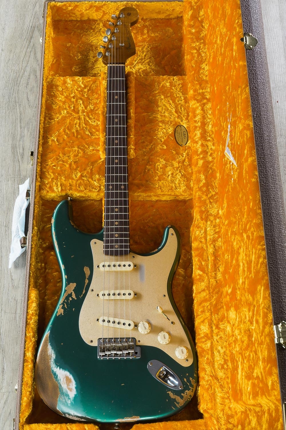 Fender Custom Shop Limited Edition '59 Stratocaster Heavy Relic Electric Guitar, Rosewood Fingerboard - Aged Sherwood Green Metallic