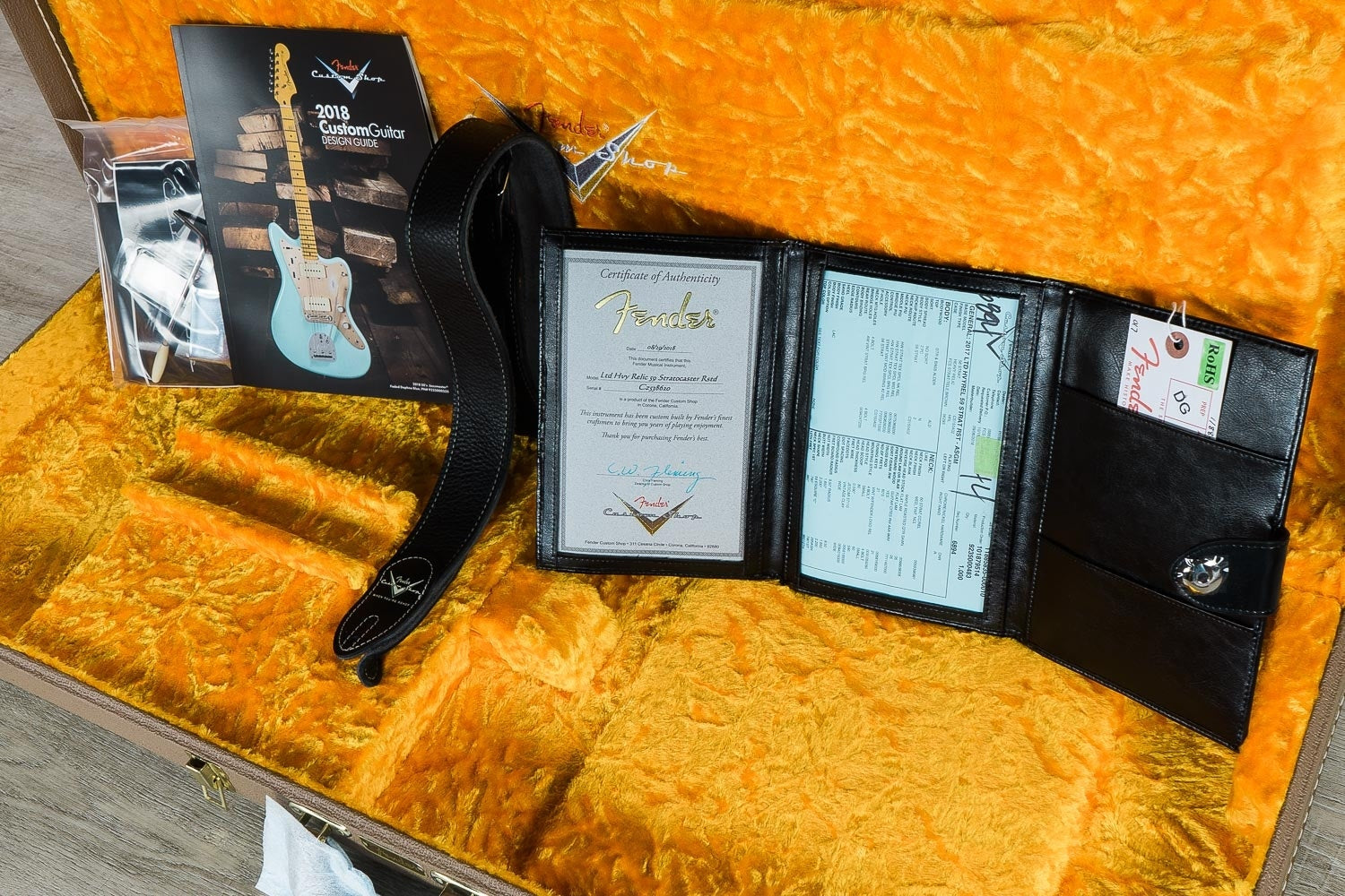Fender Custom Shop Limited Edition '59 Stratocaster Heavy Relic Electric Guitar, Rosewood Fingerboard - Aged Sherwood Green Metallic
