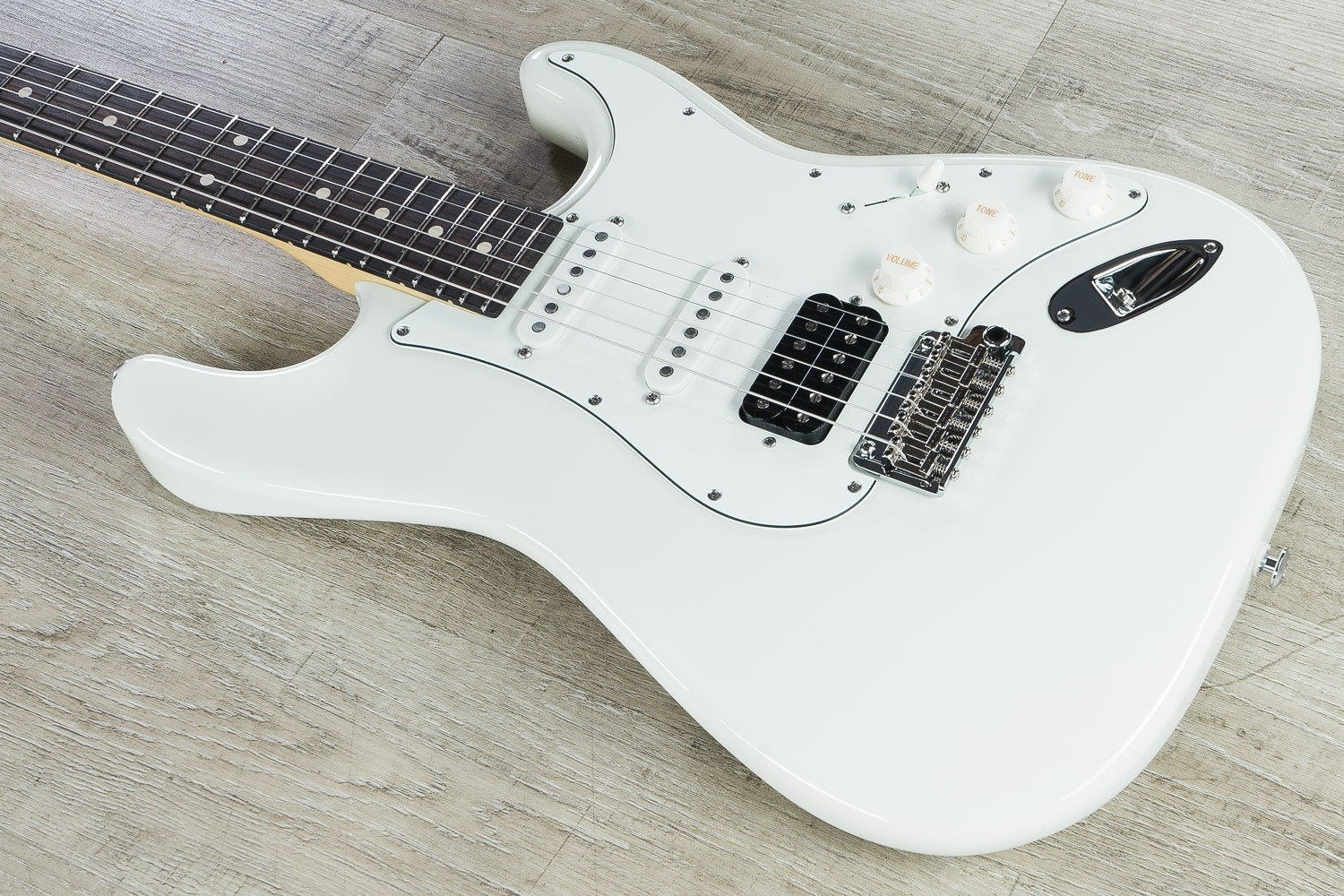 Suhr Classic S Electric Guitar, Indian Rosewood Fingerboard, HSS, SSCII, Deluxe Gig Bag - Olympic White