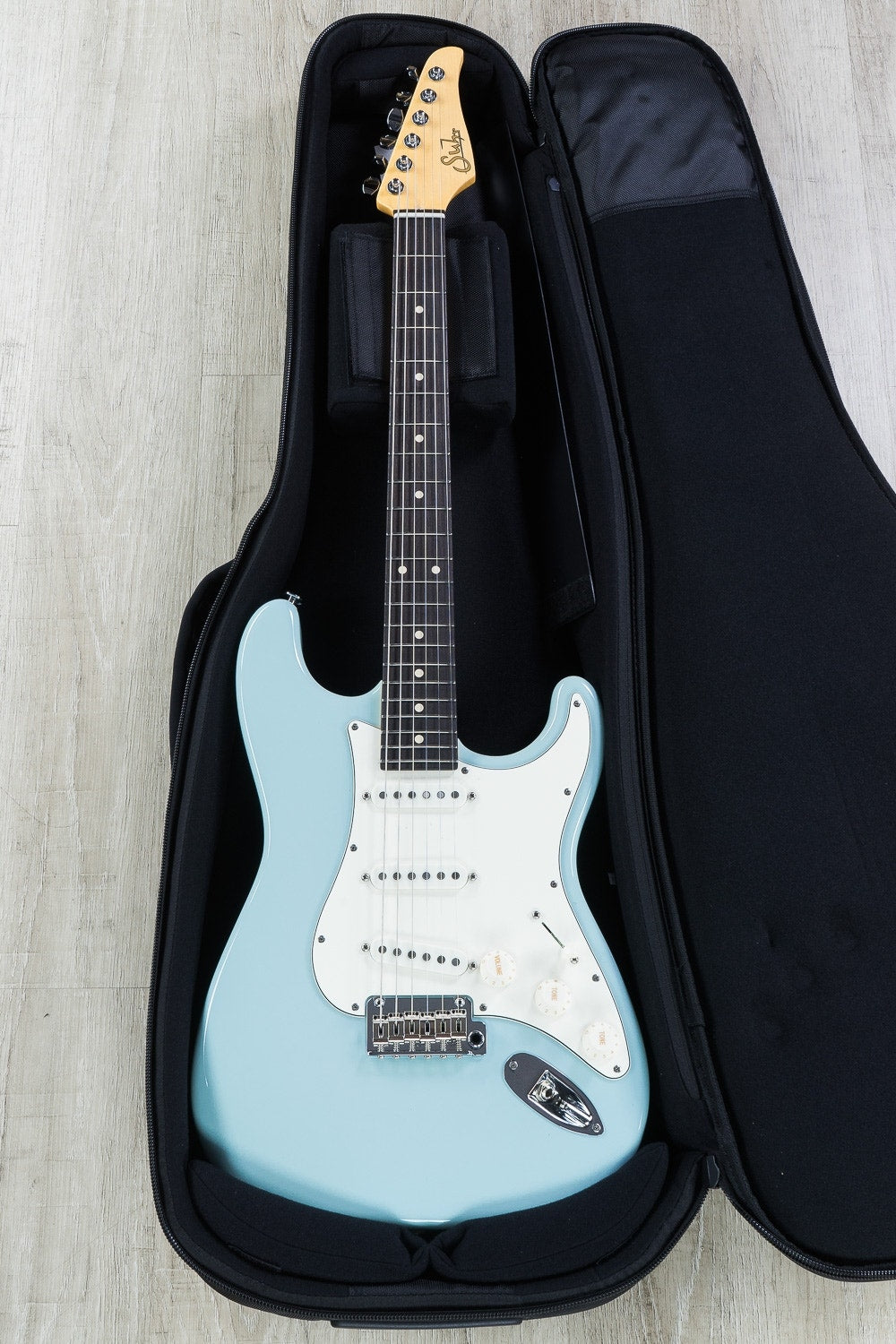 Suhr Classic Pro SSS Electric Guitar, Indian Rosewood Fretboard, Padded Gig Bag - Sonic Blue
