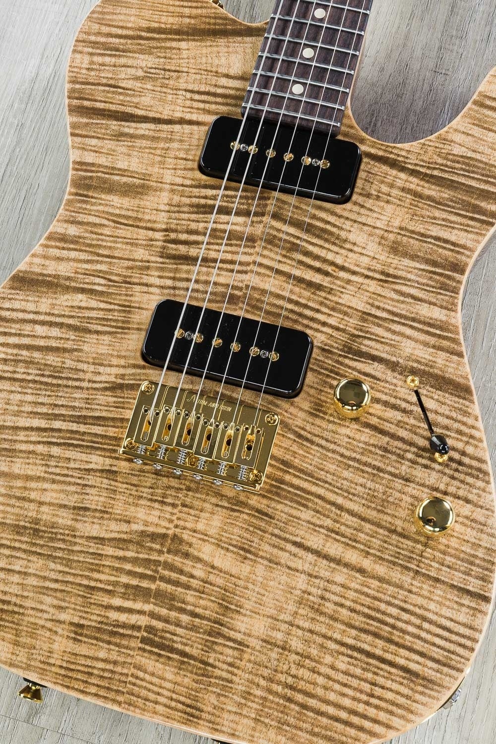 Tom Anderson Guitarworks Cobra Electric Guitar, Hollow Chambered, Flame Maple Top, Hard Case - Natural Mocha with Binding