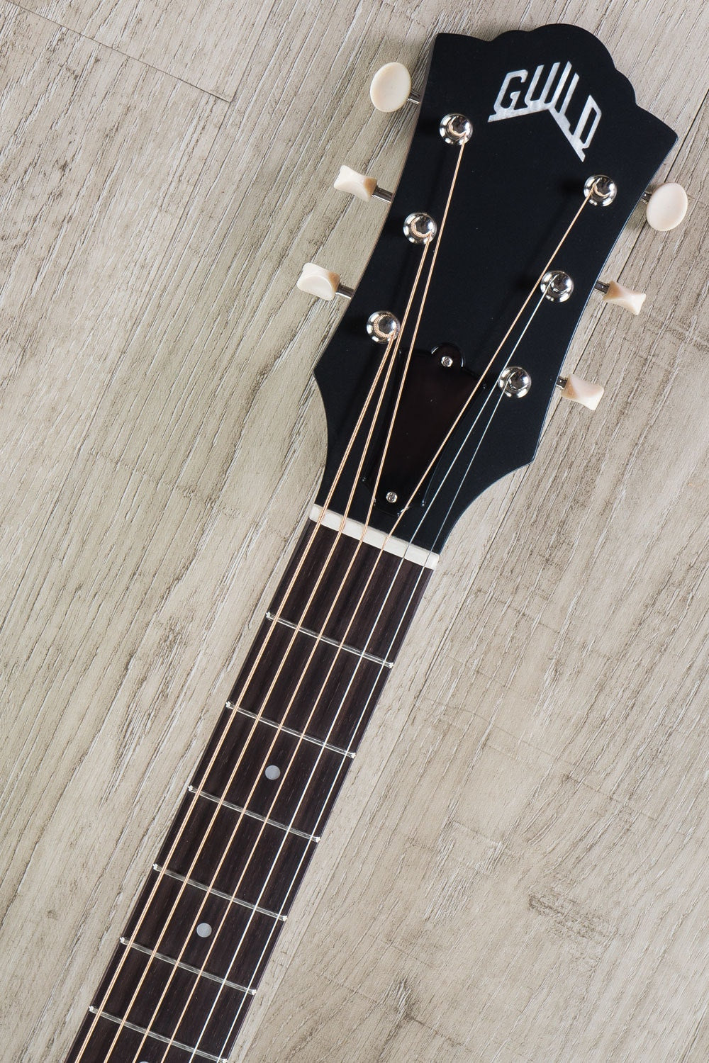 Guild M-20E Concert Acoustic-Electric Guitar, Indian Rosewood Fingerboard, Hard Case - Vintage Sunburst