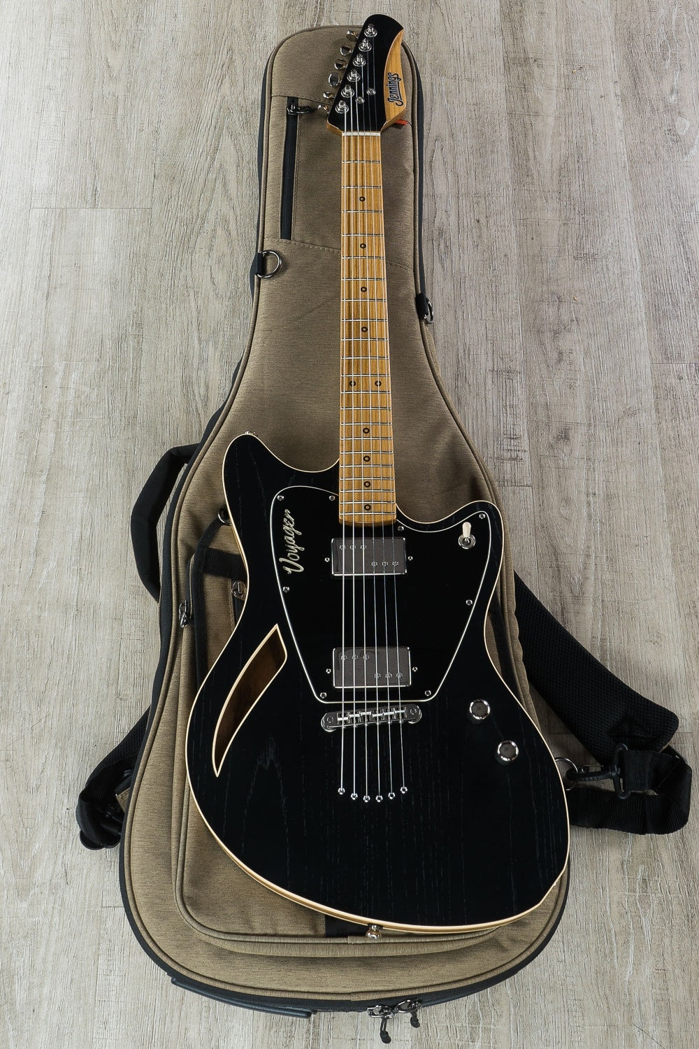 Jennings Voyager Deluxe Electric Guitar, Roasted Maple Fretboard, Stoptail - Satin Black