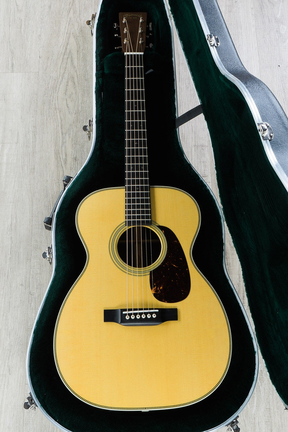 Martin Standard Series Reimagined 00-28 (2018) Acoustic Guitar, Ebony Fretboard, Hard Case