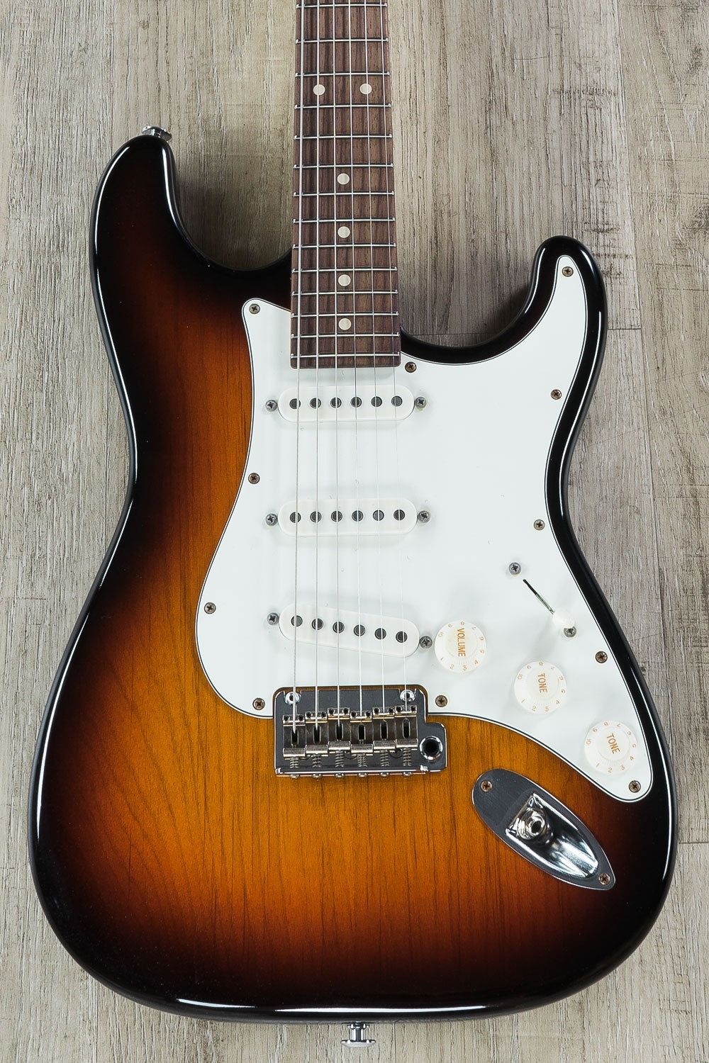 Suhr Classic S Antique Electric Guitar, SSS, Indian Rosewood Fingerboard, SSCII, Deluxe Padded Gig Bag - 3 Tone Burst