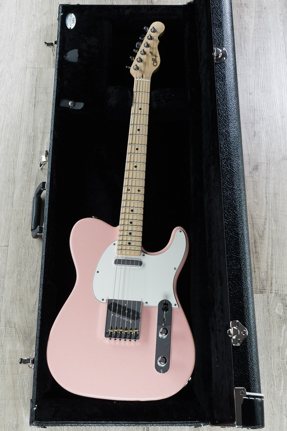 G&L USA ASAT Classic Alnico Electric Guitar, Maple Fingerboard, Hard Case - Shell Pink