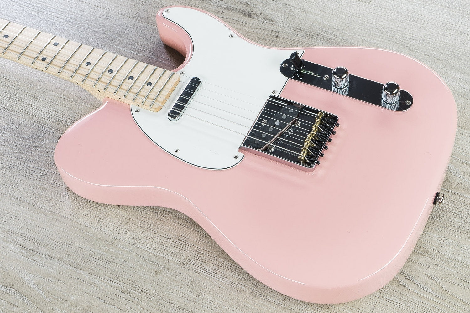 G&L USA ASAT Classic Alnico Electric Guitar, Maple Fingerboard, Hard Case - Shell Pink