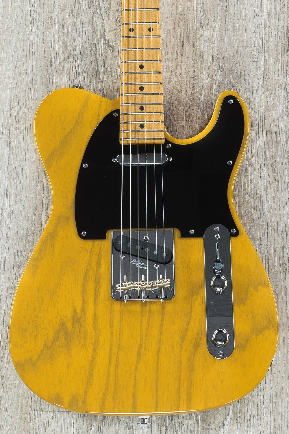 Suhr Classic T Electric Guitar, SS, Maple Fingerboard, SSCII, Deluxe Padded Gig Bag - Trans Butterscotch