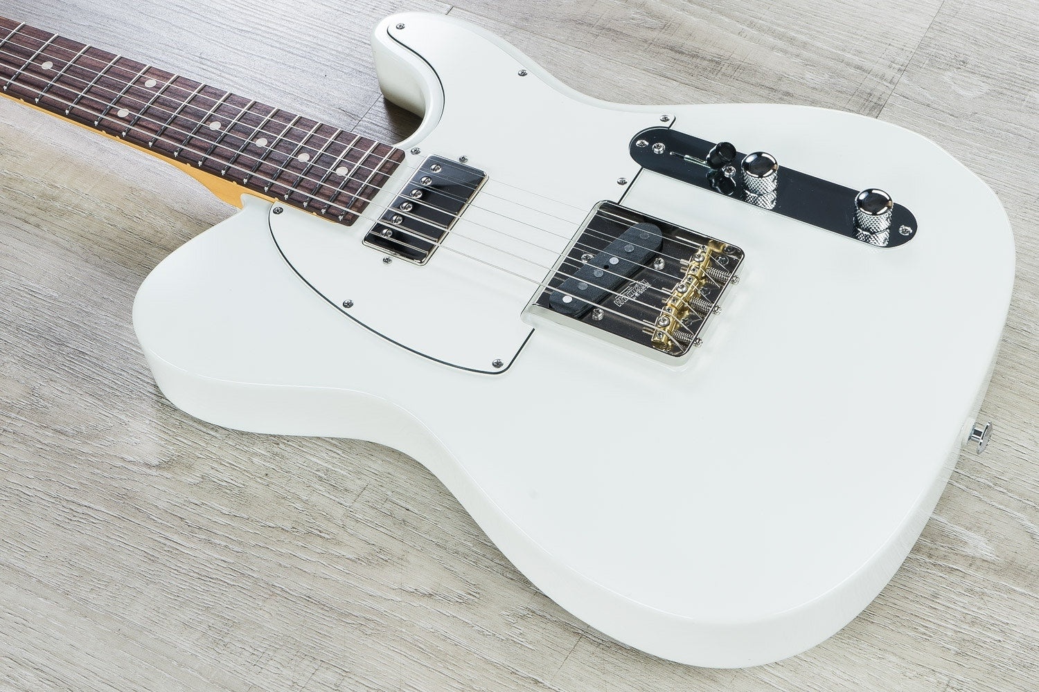 Suhr Classic T Pro HS Electric Guitar, Indian Rosewood Fingerboard, SSCII, Deluxe Padded Gig Bag - Olympic White