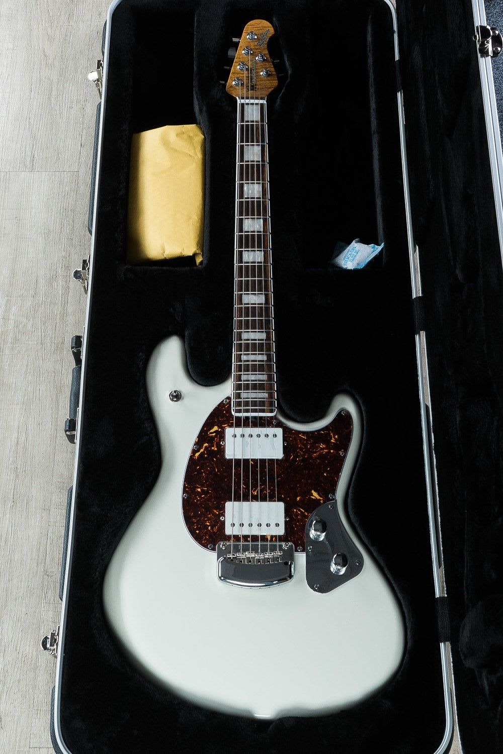 Ernie Ball Music Man BFR StingRay HH Electric Guitar, Rosewood Fingerboard, Hard Case - White Smoke