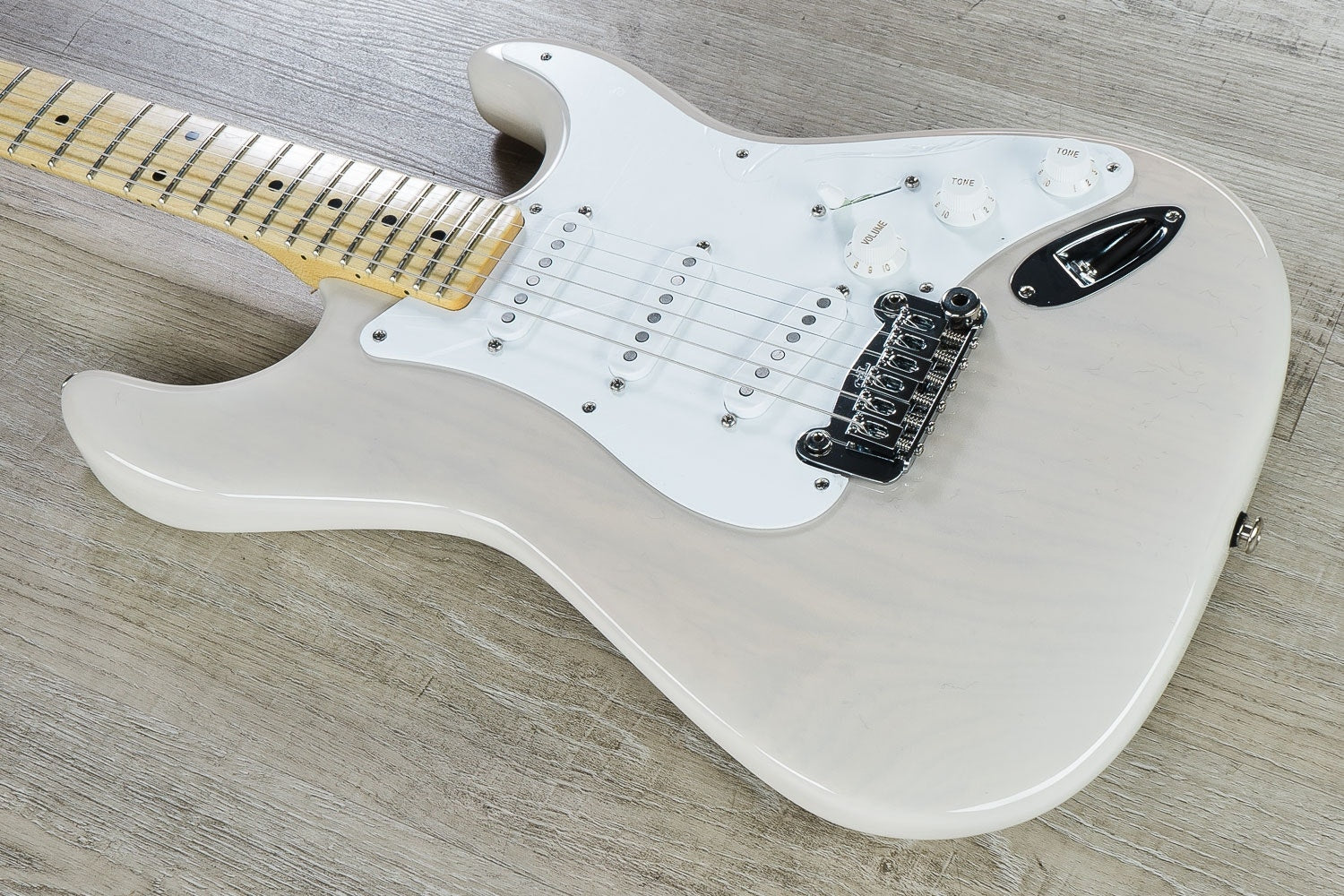 G&L Fullerton Deluxe Legacy SSS Electric Guitar, Maple Fingerboard, Hard Case - Blonde