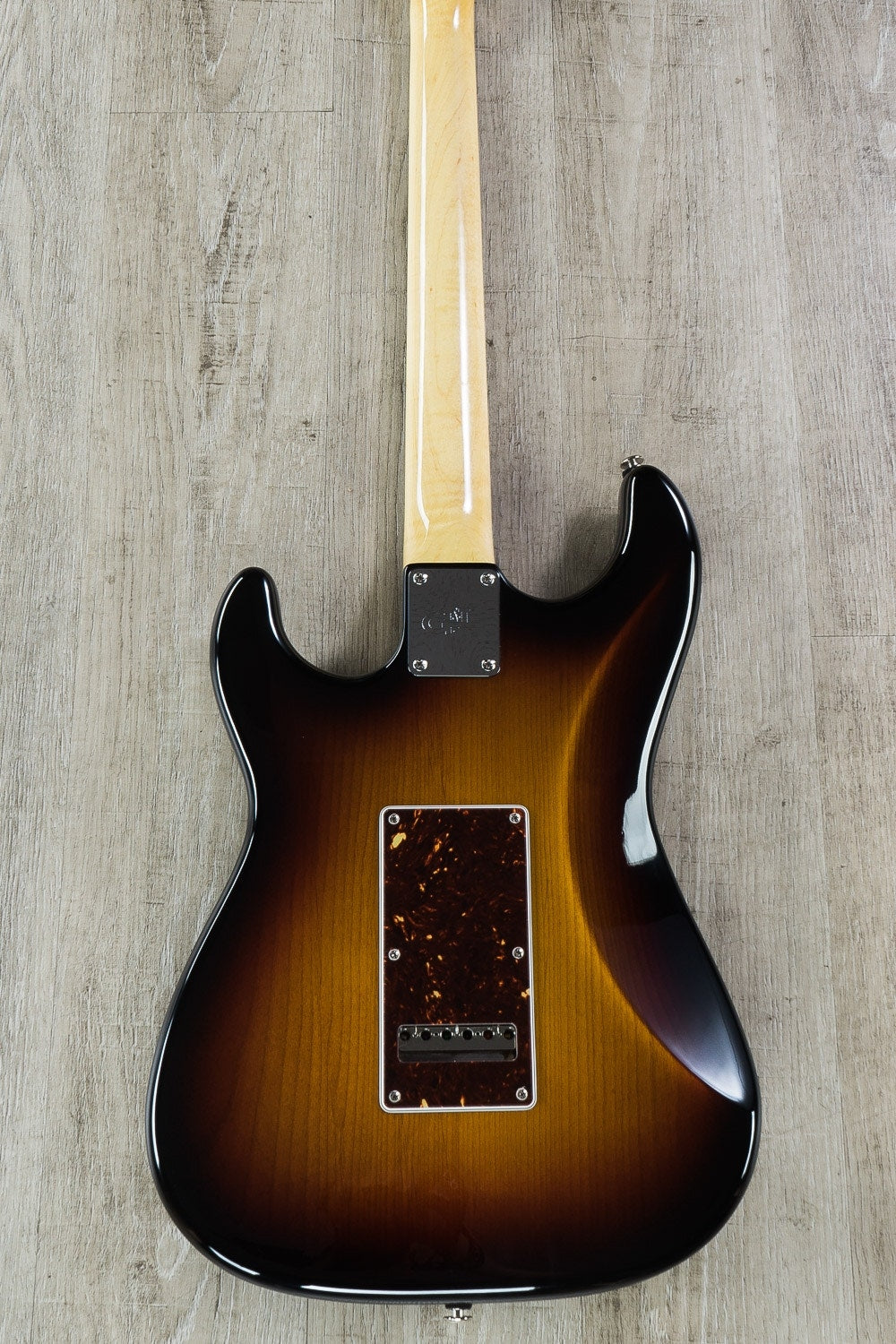 G&L Fullerton Deluxe Legacy SSS Electric Guitar, Caribbean Rosewood Fingerboard, Hard Case - 3-Tone Sunburst