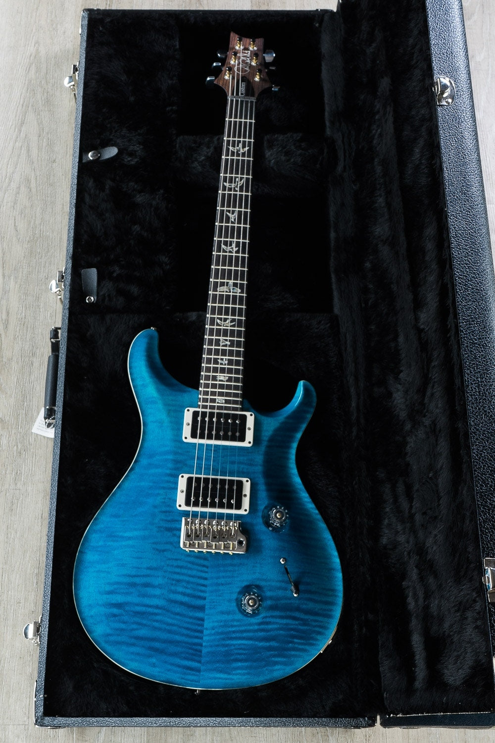 PRS Paul Reed Smith Custom 24 Electric Guitar, Rosewood Fingerboard, Flame Maple, Hardshell Case - Blue Matteo