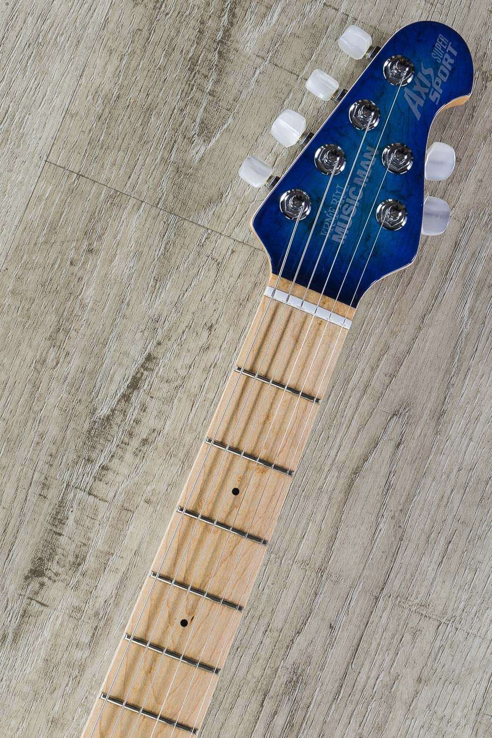 Ernie Ball Music Man Axis Super Sport Electric Guitar, Maple Neck with Matching Headstock, Hard Case - Balboa Blue Burst Quilt