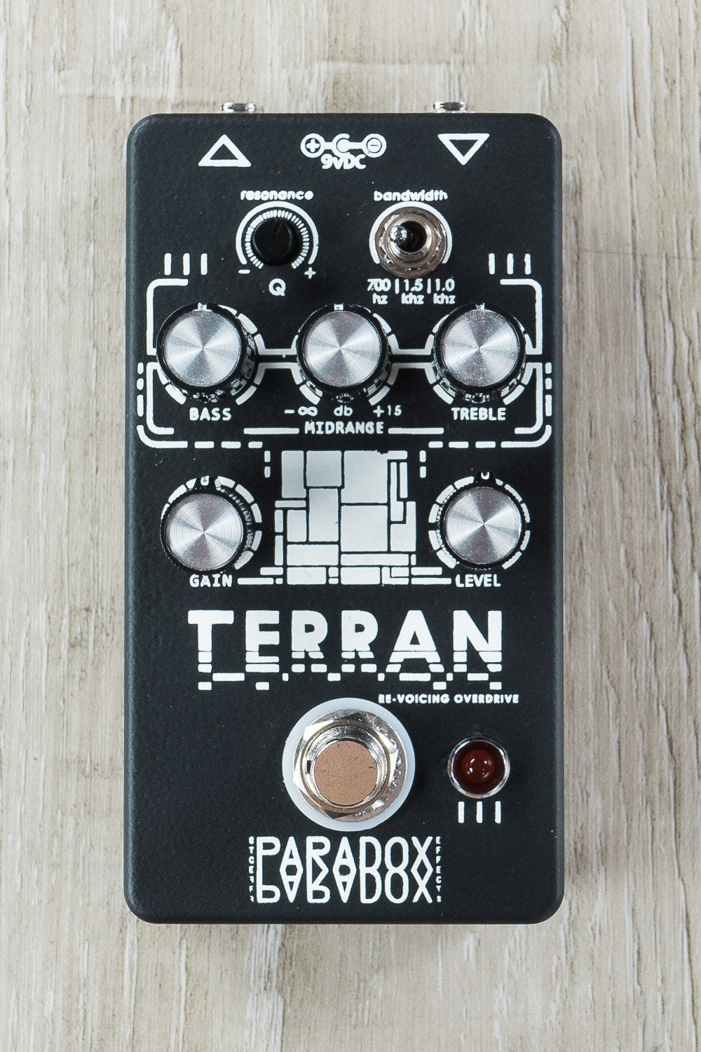 Paradox Terran Mid/High Gain Re-Voicing Overdrive with Parametric Mid Guitar Bass Effect Pedal