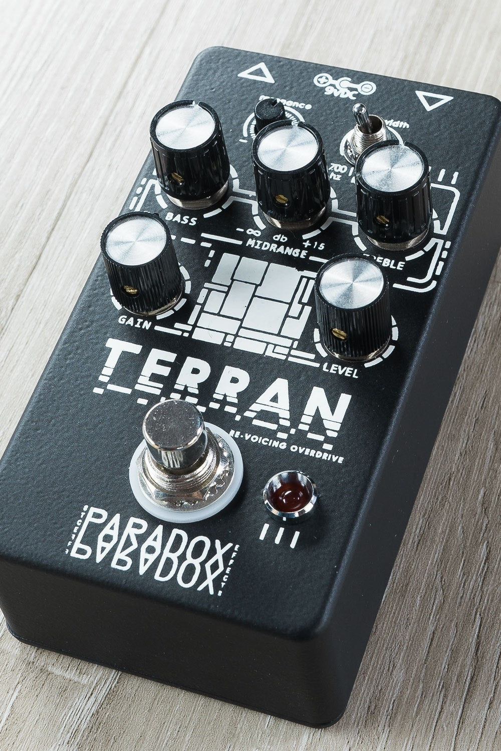 Paradox Terran Mid/High Gain Re-Voicing Overdrive with Parametric Mid Guitar Bass Effect Pedal