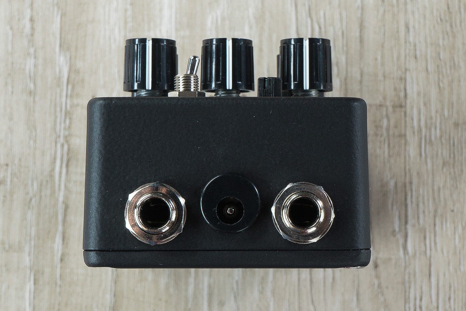 Paradox Terran Mid/High Gain Re-Voicing Overdrive with Parametric Mid Guitar Bass Effect Pedal