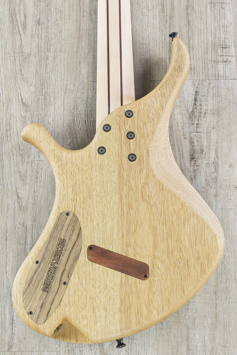 Skervesen Swan 7 FF 7-String Fanned Fret Electric Guitar, Quilted Maple 4A Top, Hard Case - Deep Ocean