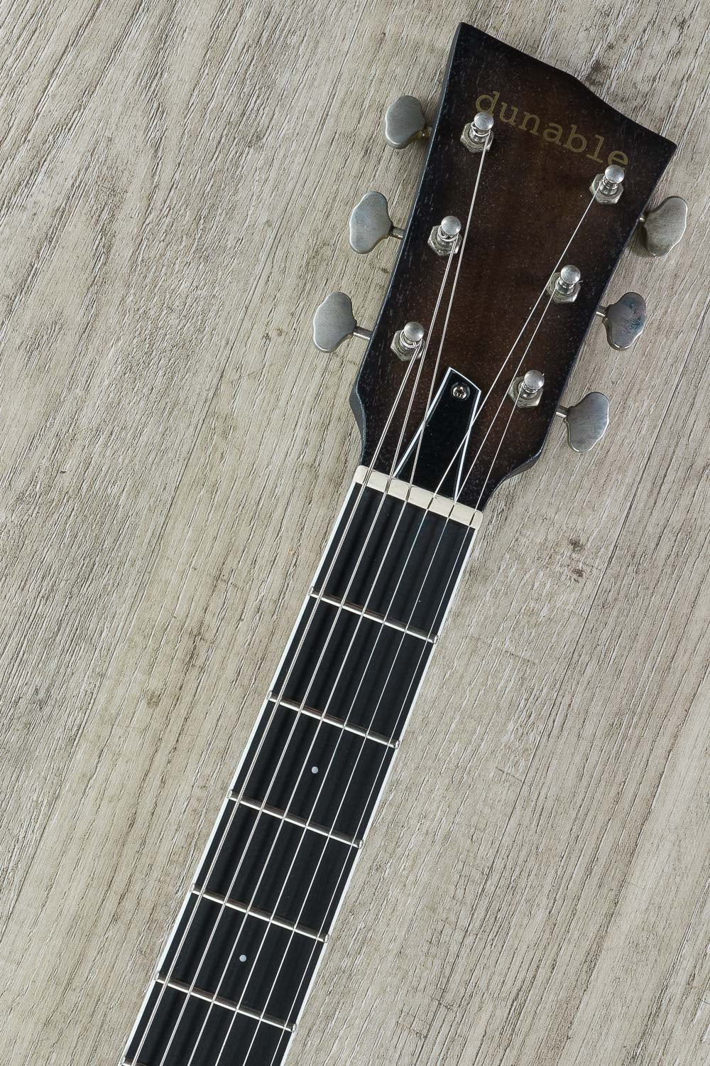 Dunable Cyclops Electric Guitar Mahogany Body Ebony Fretboard Amber Burst Satin