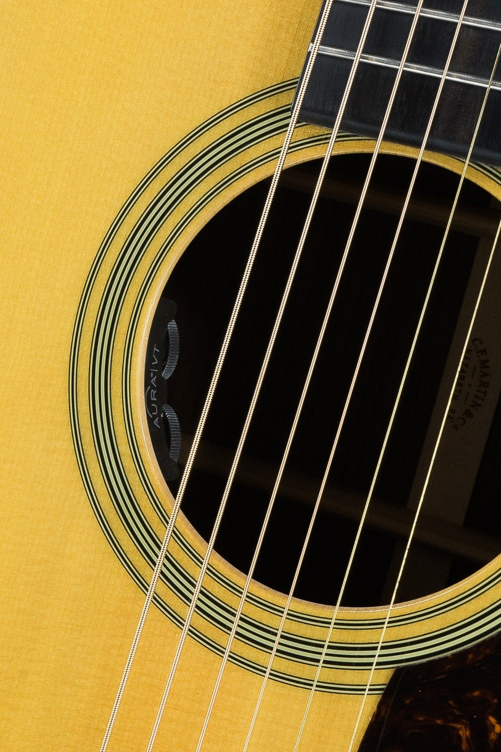 Martin Retro Series HD‑28E Dreadnought Acoustic-Electric Guitar with Case - Natural