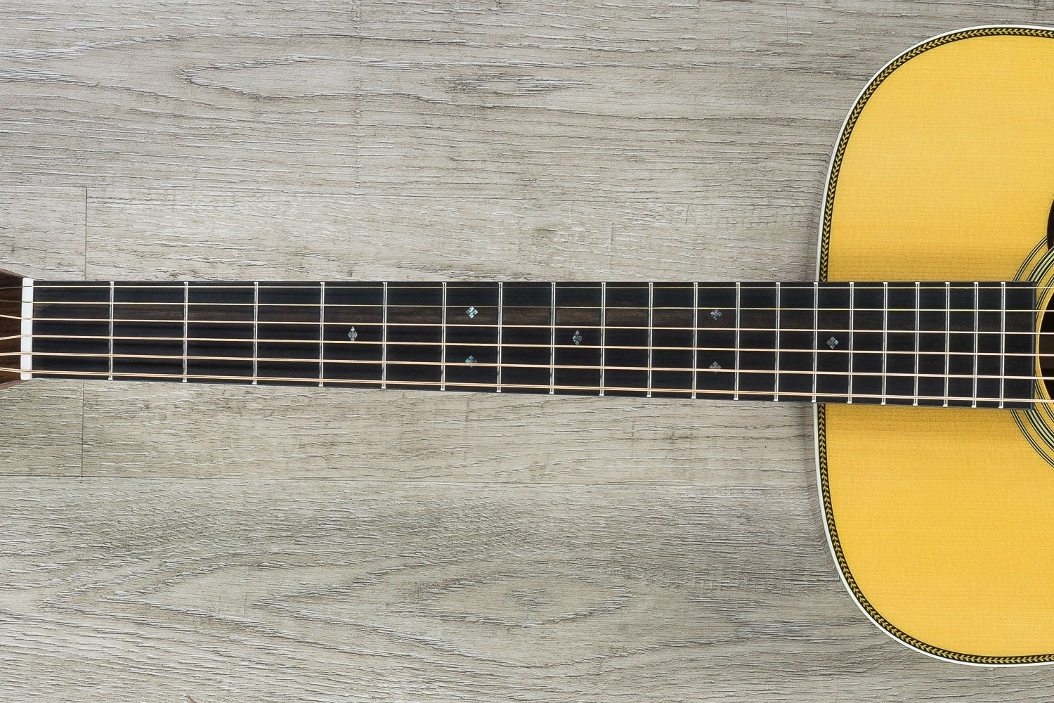 Martin Retro Series HD‑28E Dreadnought Acoustic-Electric Guitar with Case - Natural