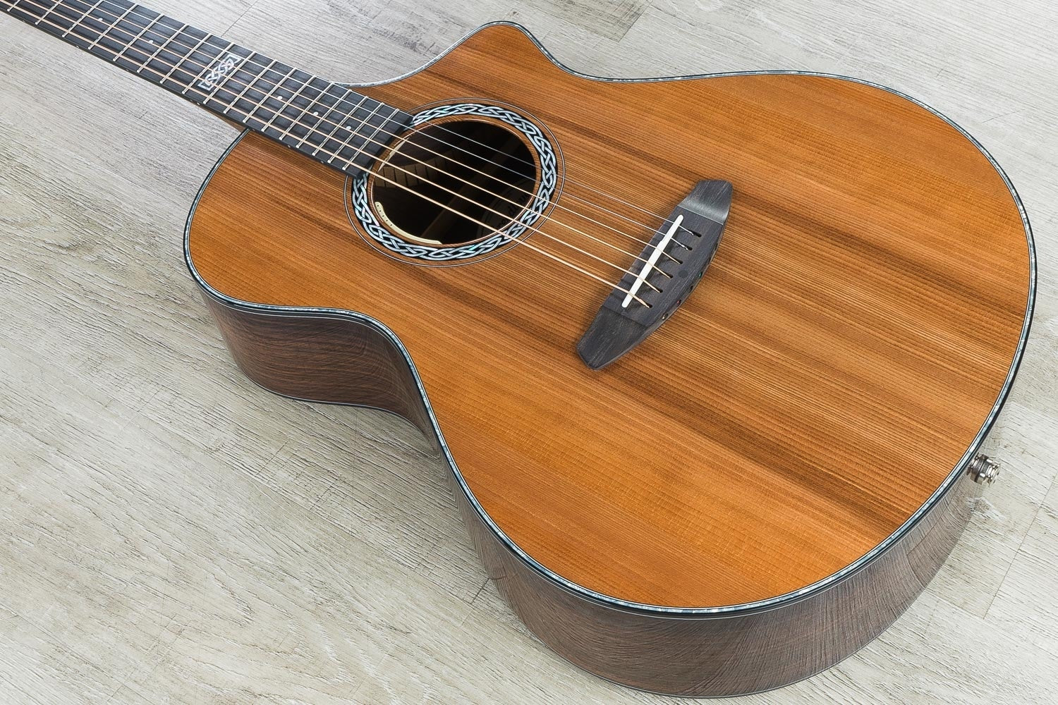 Breedlove Legacy Concert CE Redwood, East Indian Rosewood Acoustic-Electric Guitar with Case