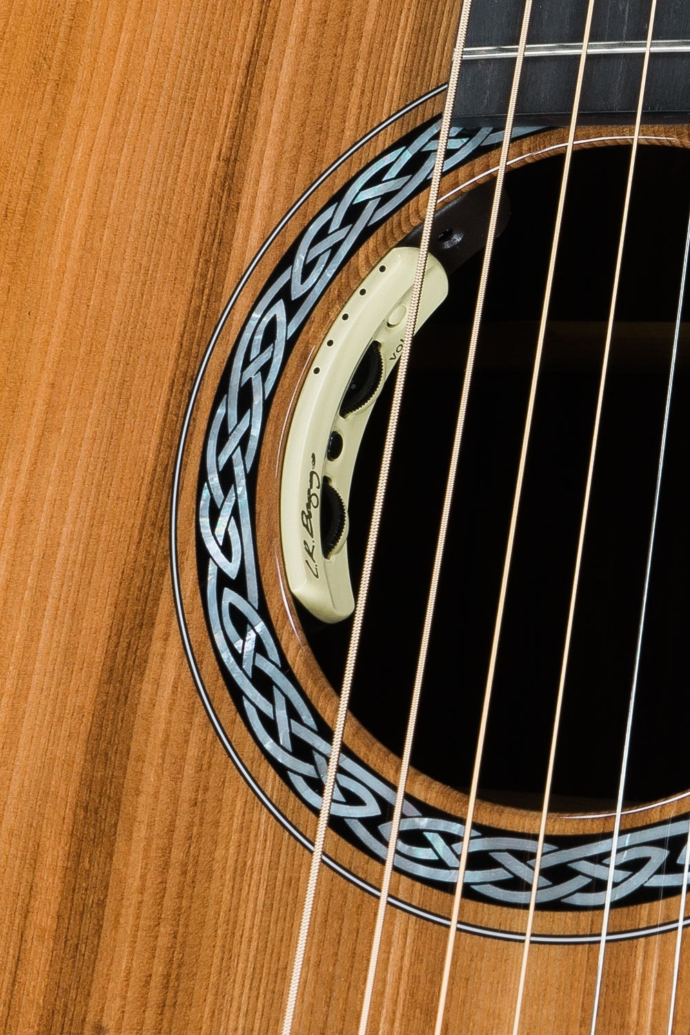 Breedlove Legacy Concert CE Redwood, East Indian Rosewood Acoustic-Electric Guitar with Case