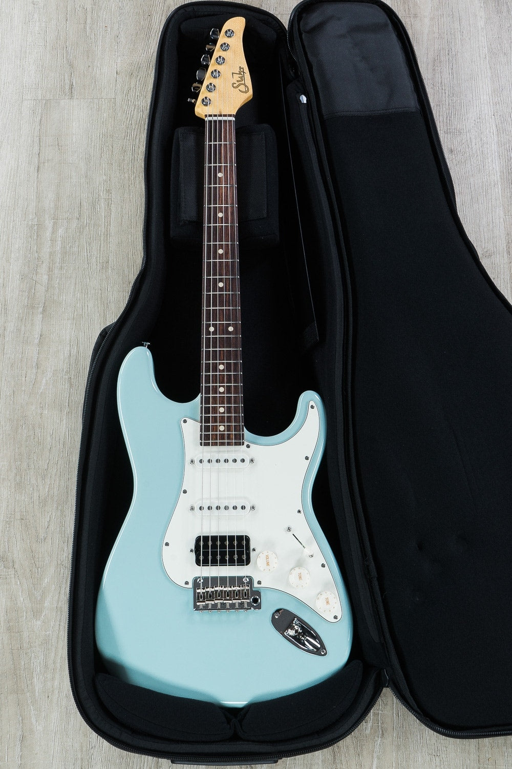 Suhr Classic S Electric Guitar, HSS, Indian Rosewood Fingerboard, SSCII, Deluxe Gig Bag - Sonic Blue