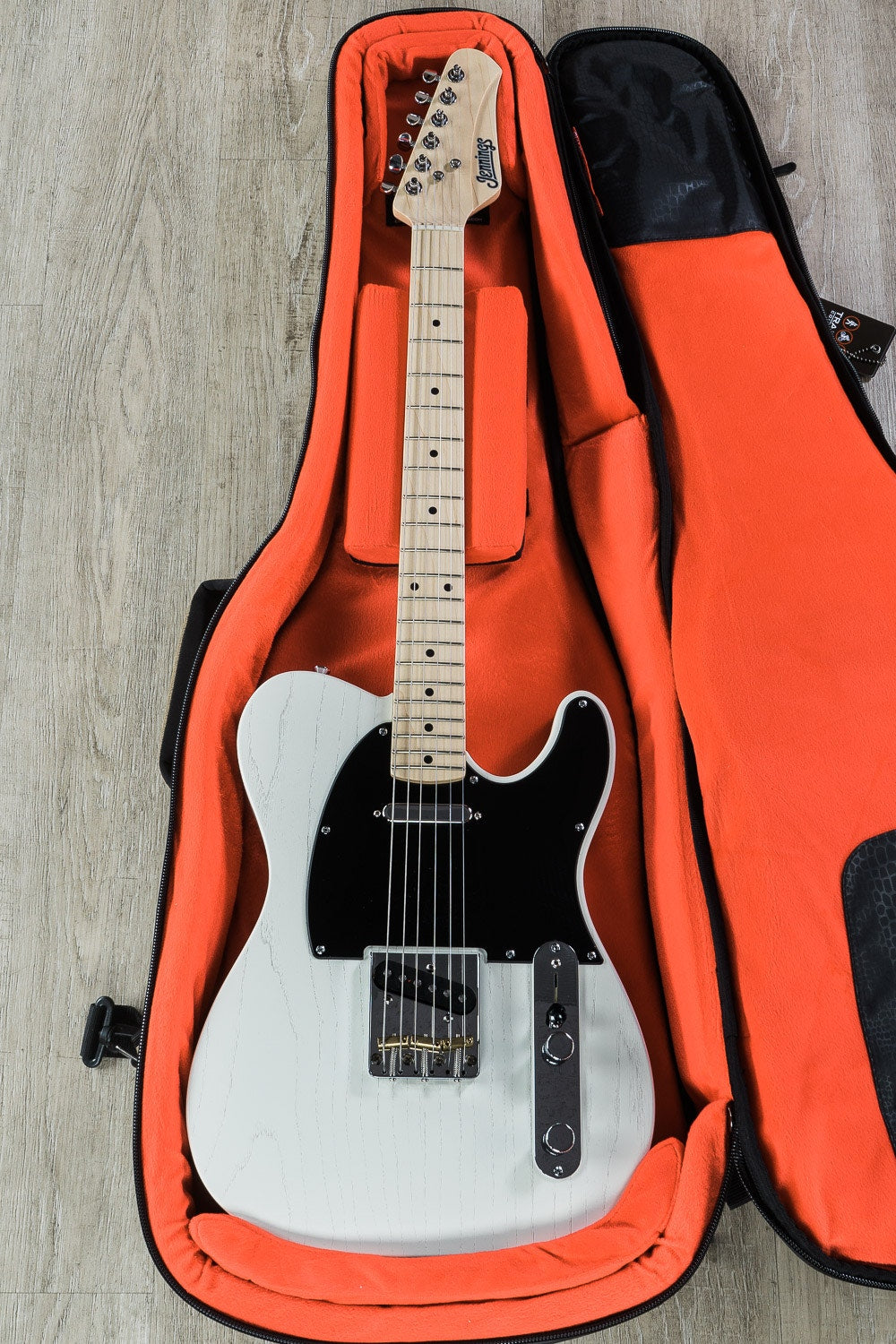 Jennings Guitars Navigator Electric Guitar Trans White