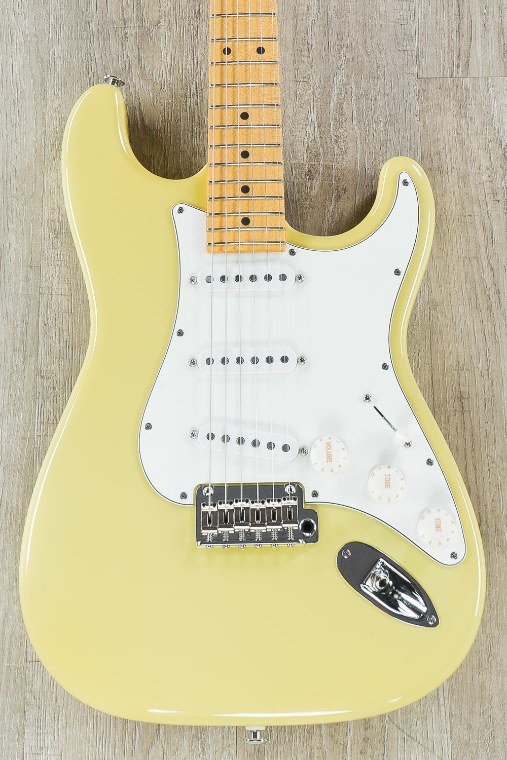 Suhr Classic S Electric Guitar, SSS, Maple Fingerboard, SSCII, Deluxe Gig Bag - Vintage Yellow