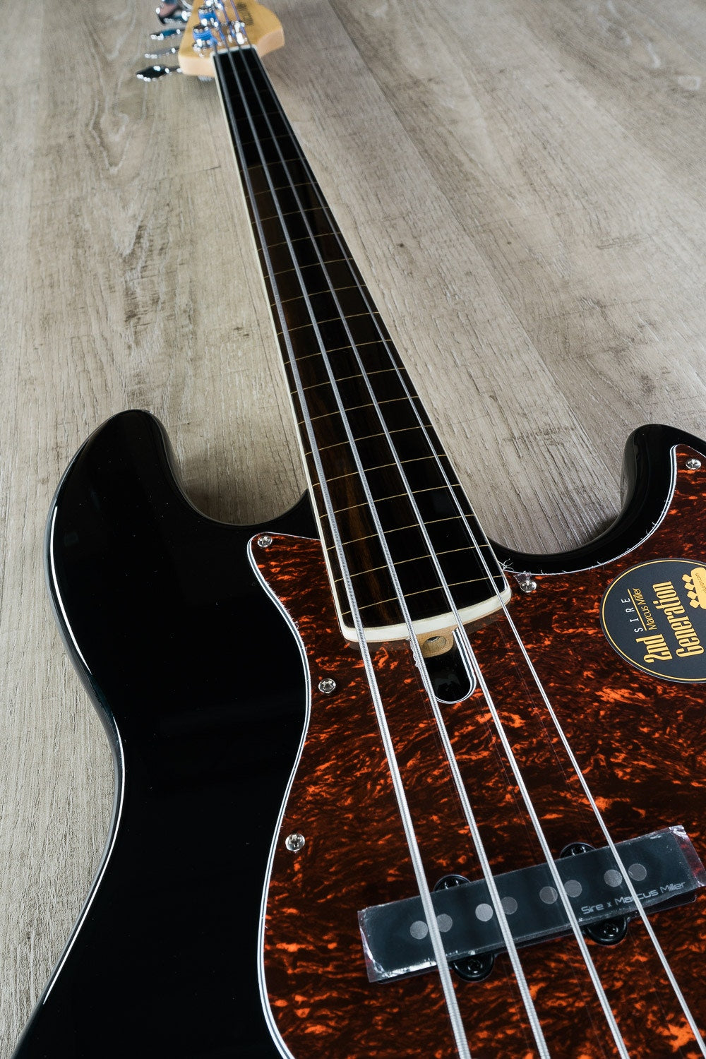 Sire Marcus Miller V7 Alder Fretless 2nd Gen 4-String Bass Guitar BK Black w/ Bag
