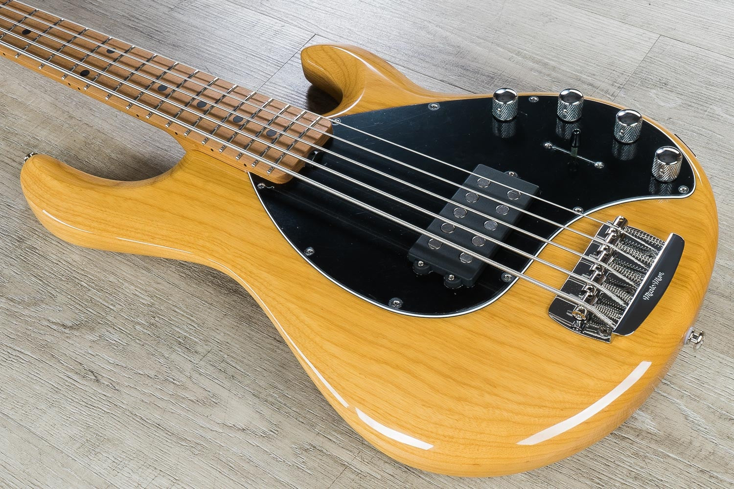 Ernie Ball Music Man StingRay 5 Special 5-String Bass Guitar Classic Natural