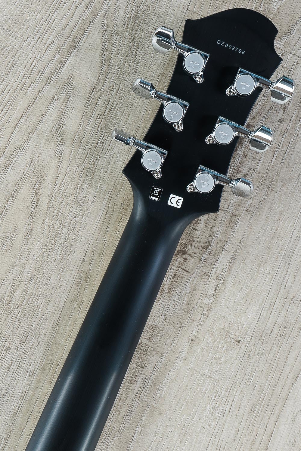 Zemaitis A24MF Dragonheart Metal Front Electric Guitar, Rosewood Fingerboard, Hard Case - Black (B-Stock)