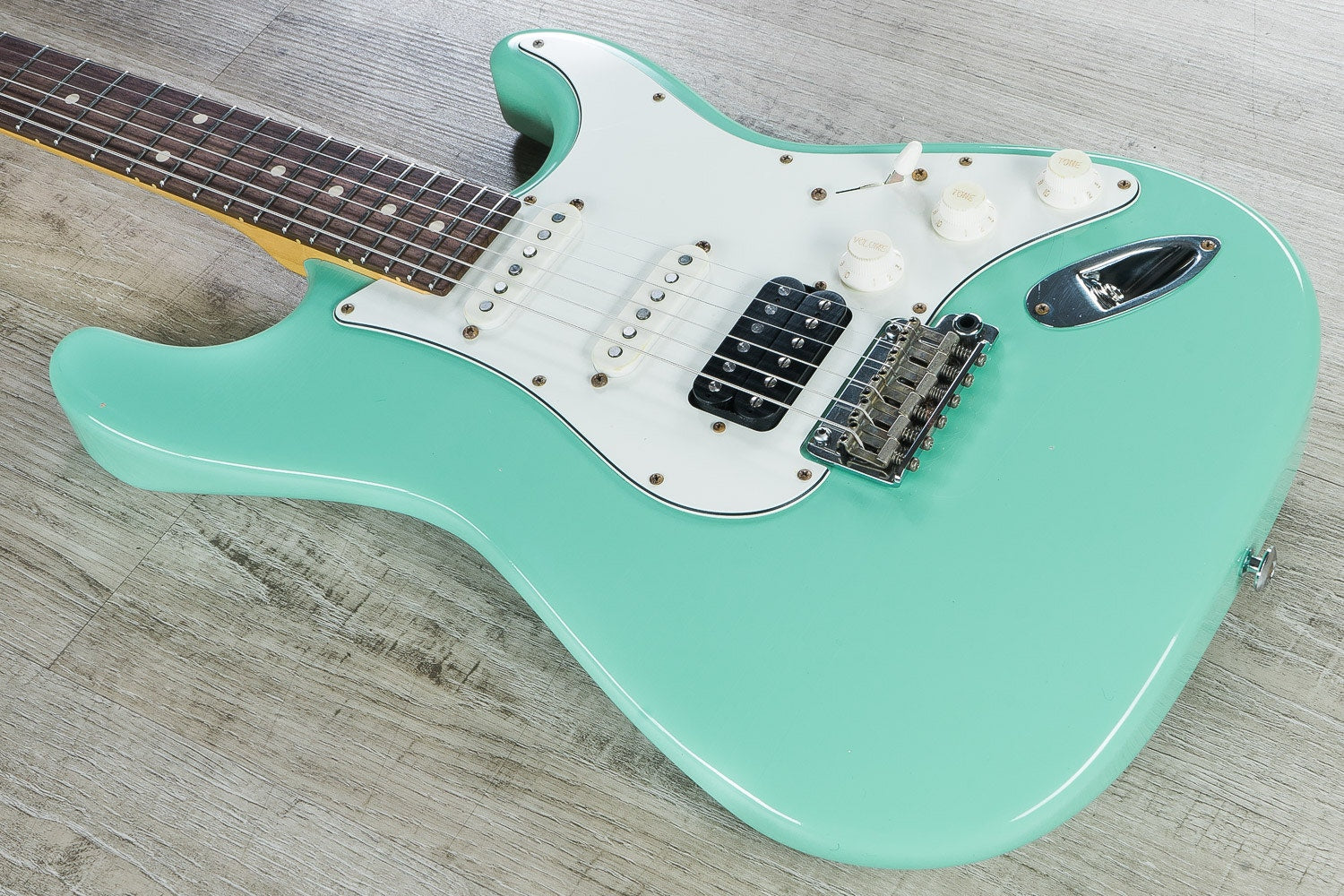 Suhr Guitars Classic S Antique Electric Guitar, HSS, Indian Rosewood Fingerboard, Surf Green