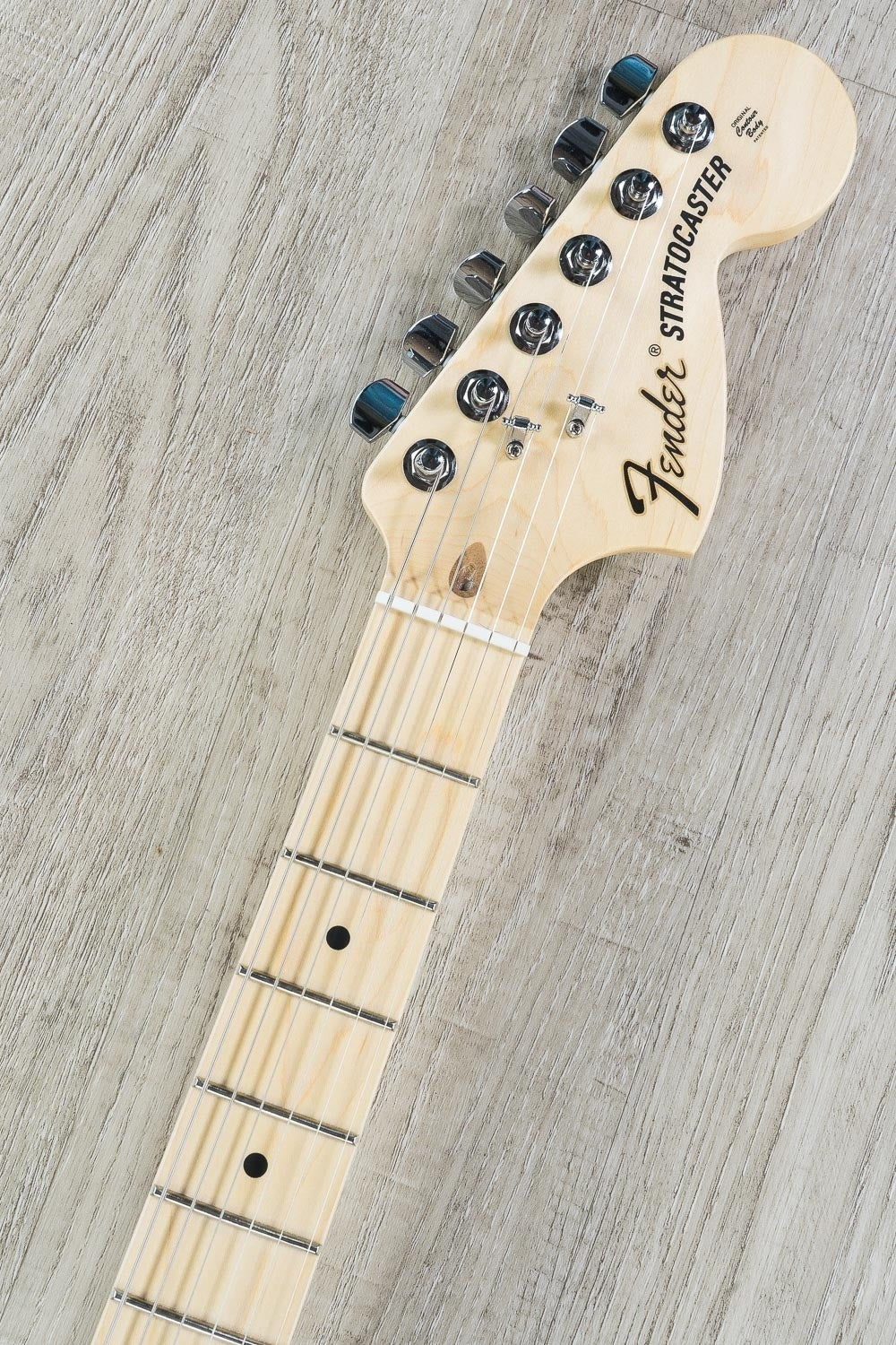 Fender American Special Stratocaster Electric Guitar, Maple Fingerboard - 2-Color Sunburst (Open Box)