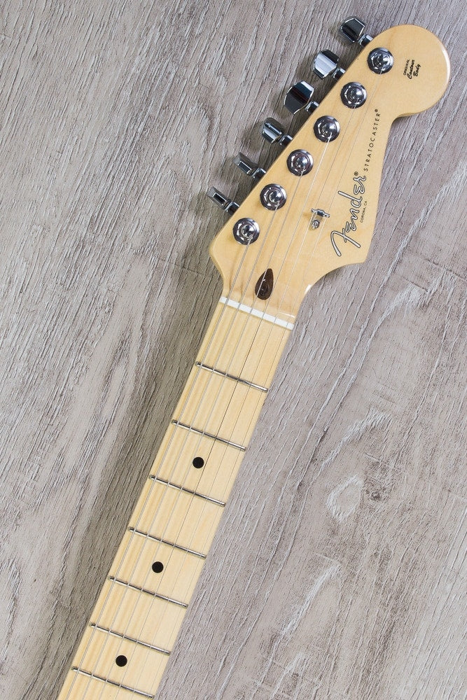 Fender American Pro Stratocaster Electric Guitar, Maple Fingerboard, Hard Case - Sonic Gray (Open Box)
