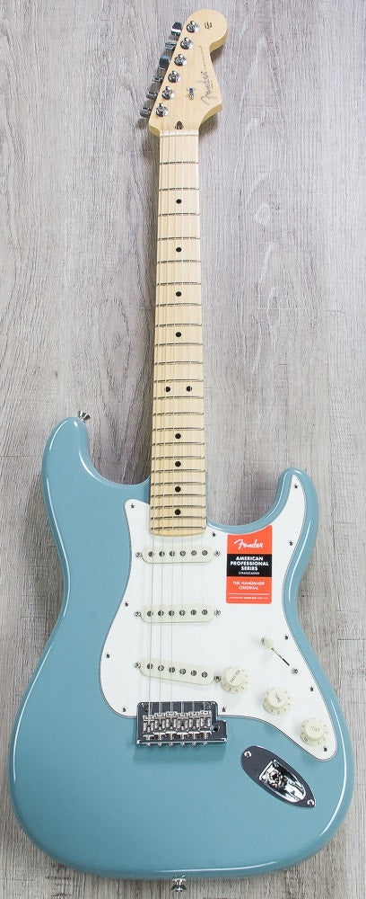 Fender American Pro Stratocaster Electric Guitar, Maple Fingerboard, Hard Case - Sonic Gray (Open Box)