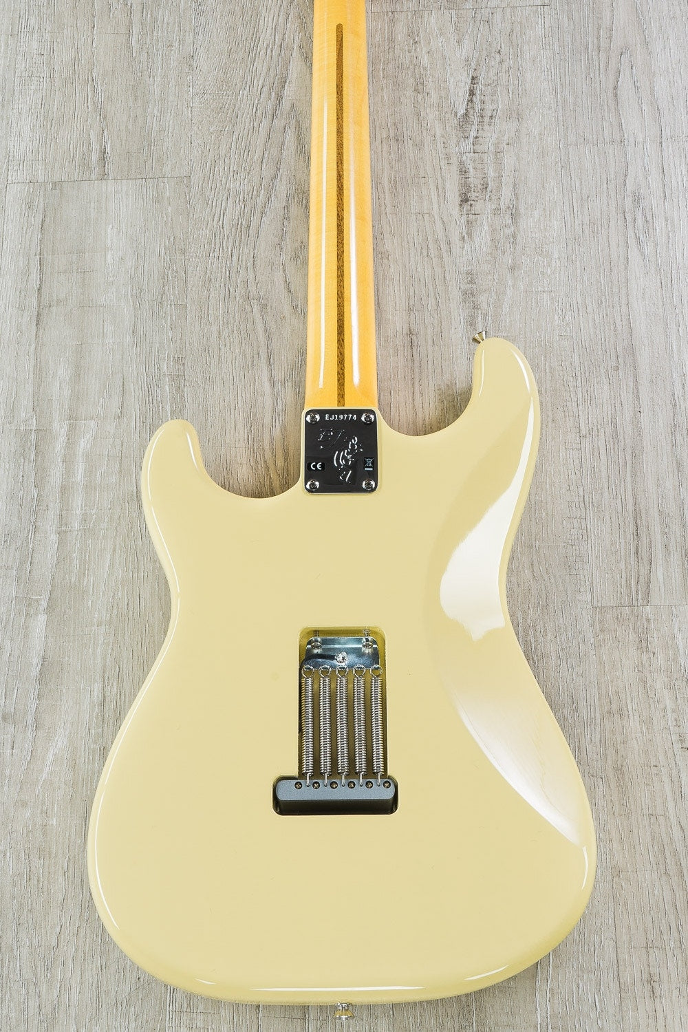 Fender Eric Johnson Signature Thinline Stratocaster Semi-Hollow Electric Guitar, Maple Fretboard, Hard Case - Vintage White (Open Box)