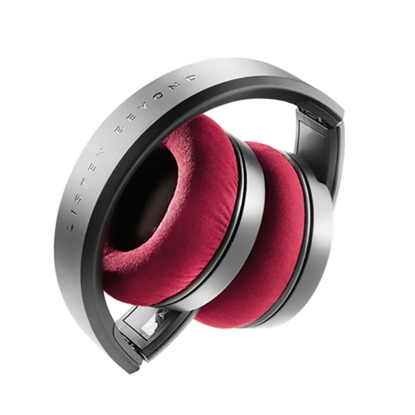 Focal Listen Professional Closed-Back Studio Monitor Reference Headphones