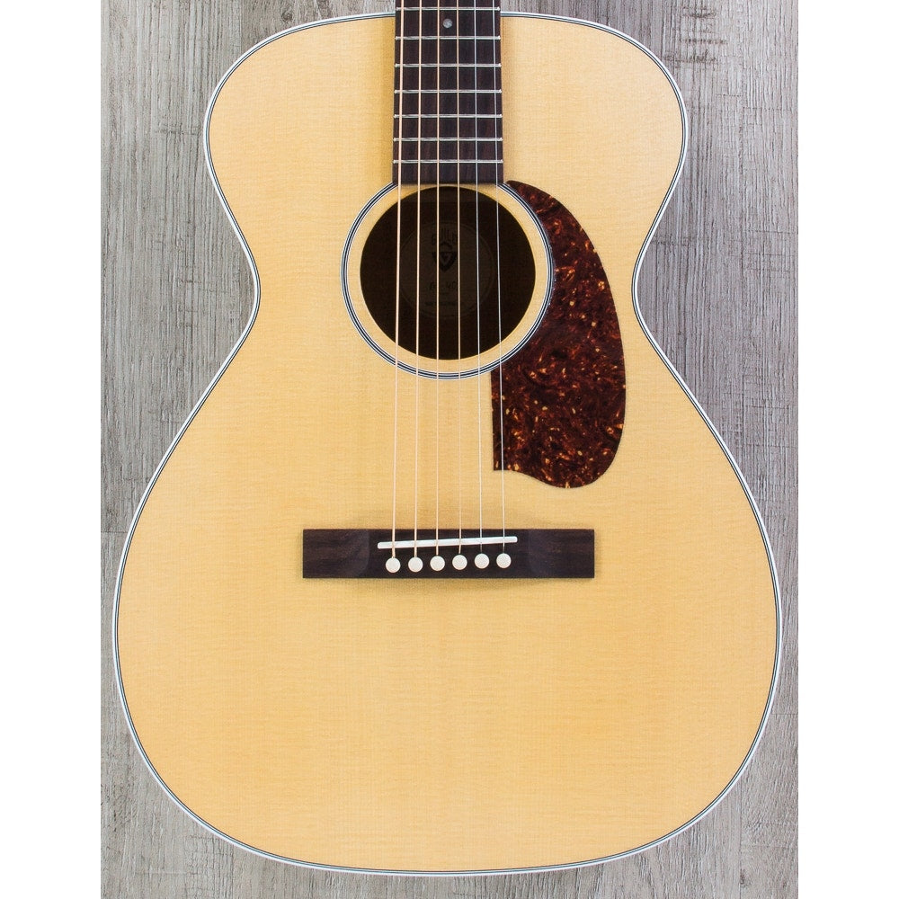 Guild M-40 Troubadour Concert Acoustic Guitar, Indian Rosewood Fingerboard, Hardshell Case - Natural (Open Box)